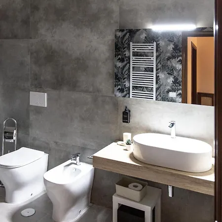 Mhr Furio Camillo - Metro A In 3 Minuti, Ideale Per Gruppi E Famiglie Appartement Rome