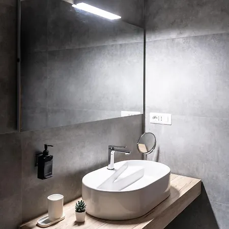 Mhr Furio Camillo - Metro A In 3 Minuti, Ideale Per Gruppi E Famiglie * Rome